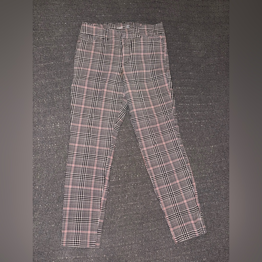 Old Navy High Rise Pixie Pants
